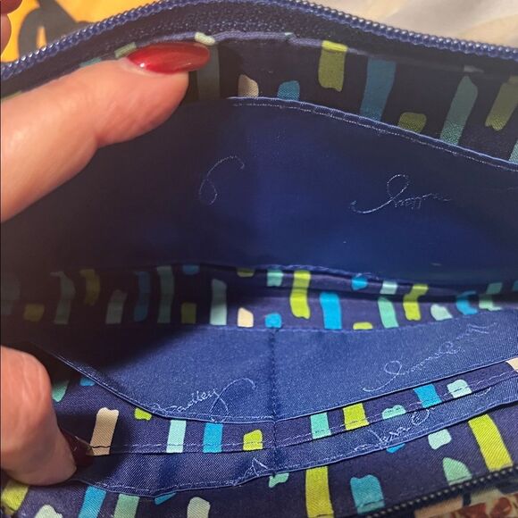 Vera Bradley Quilted Katalina Blues Wristlet Wallet - Picture 8 of 11
